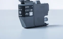 Bläckpatron BROTHER LC3211BK Svart