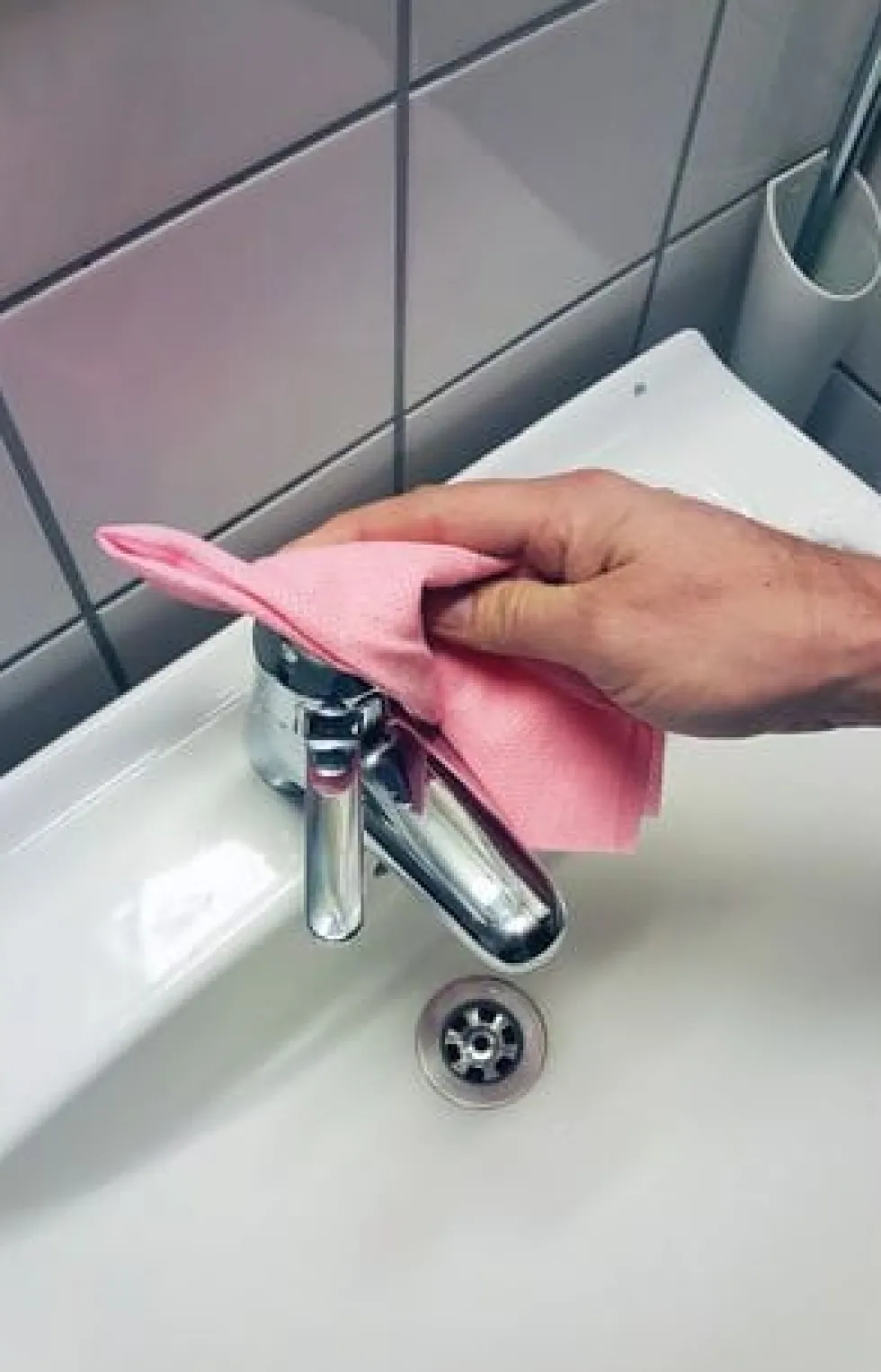 Dispenser ACTIVA JustOnce Städduk röd