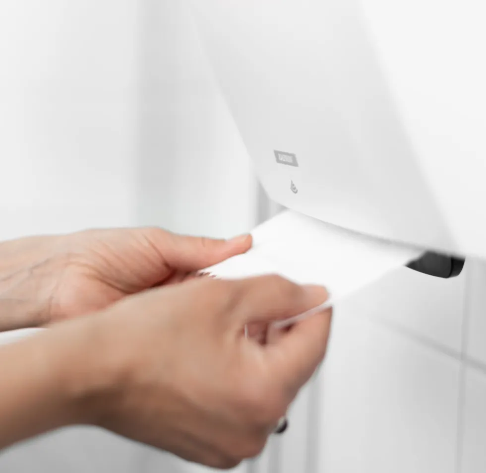 Dispenser KATRIN System handduk auto vit