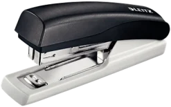 Häftapparat LEITZ 5517 10 ark svart