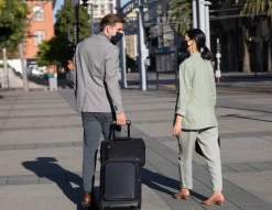 HP Renew Business - Axelväska för bärbar dator - 14.1