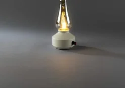Lykta metall LED 24,5cm vit
