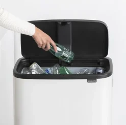 Papperskorg BRABANTIA Bo Touch 60L vit