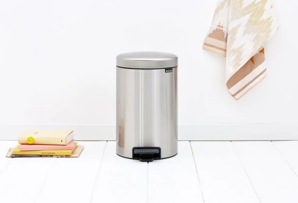 Papperskorg BRABANTIA Pedalhink Newicon 12L Matt stål