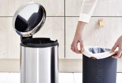 Papperskorg BRABANTIA Pedalhink Newicon 12L Matt stål