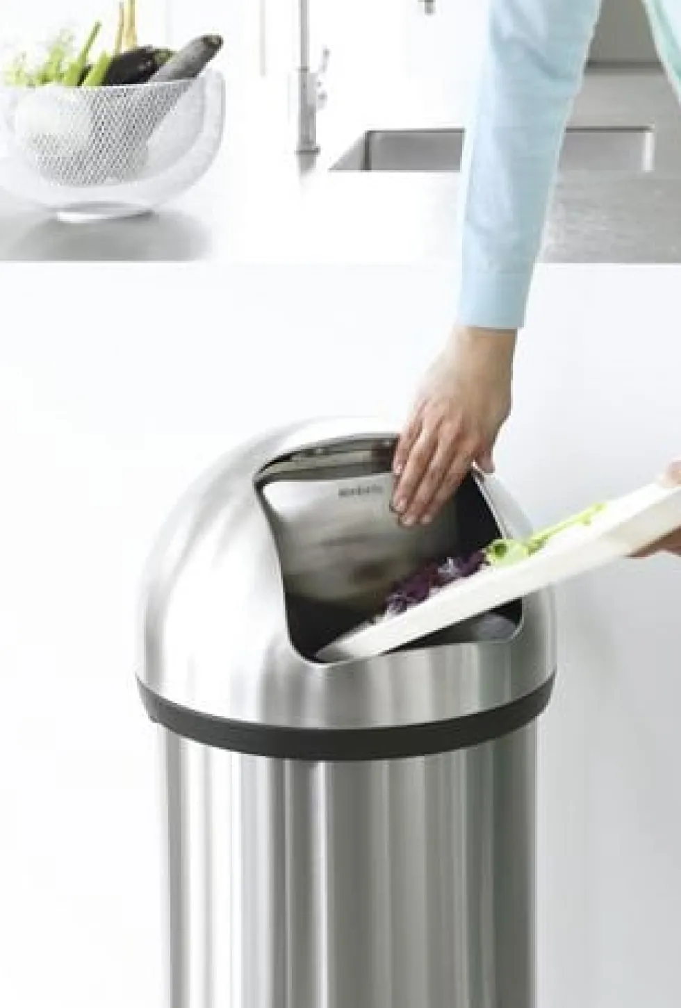 Papperskorg Brabantia Push Bin 60L, matt rostfritt stål