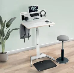 Pegboard Leitz med Laptopställ & Tillbehör
