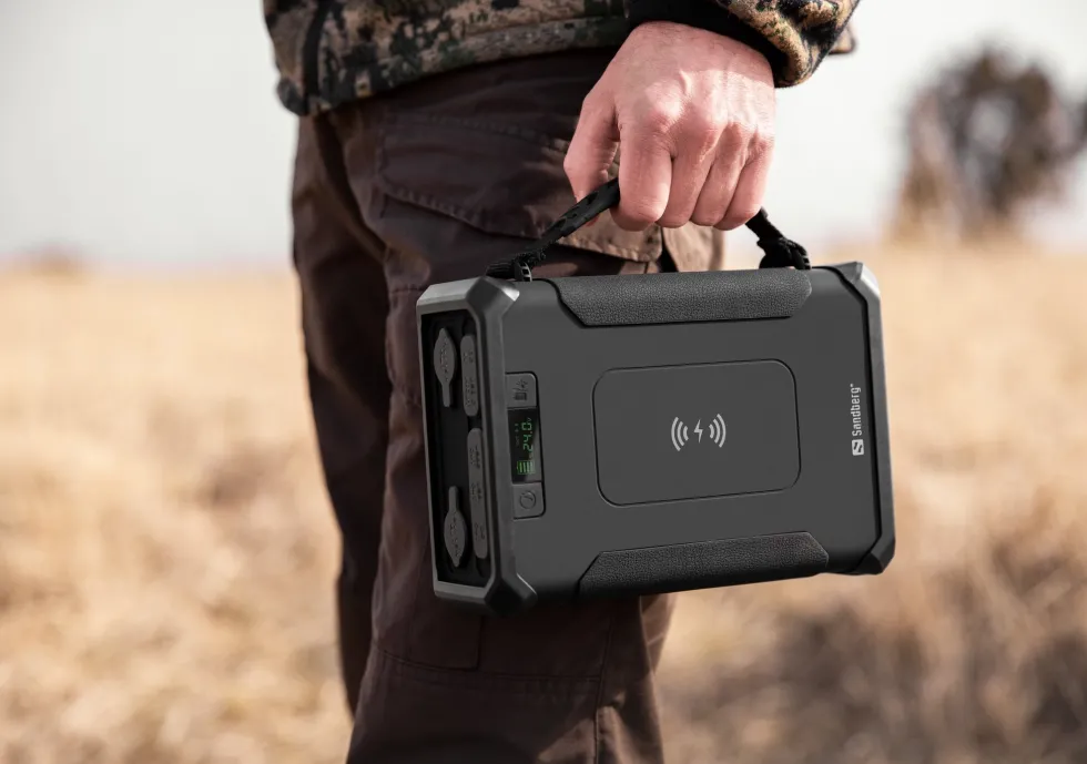 Sandberg Survivor Powerbank 8in1 96000