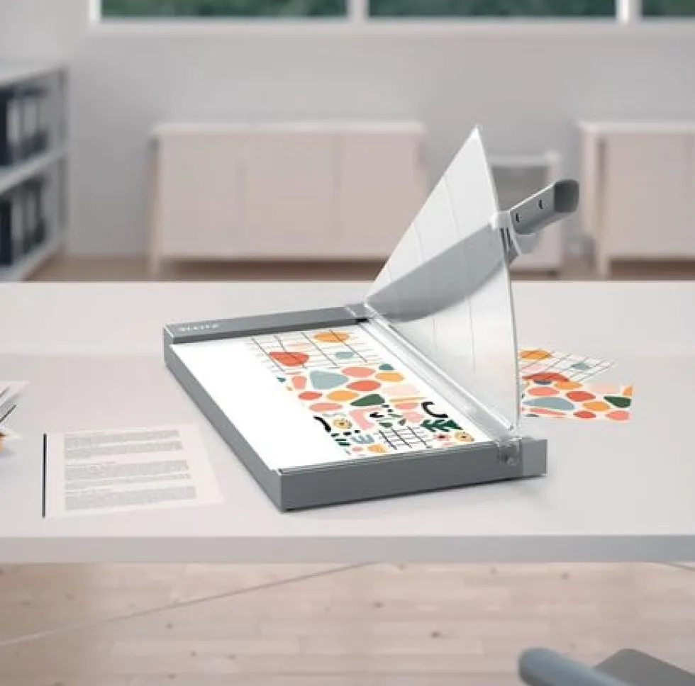 Skärmaskin Leitz Office Pro Giljotin A3