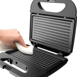 Smörgåsgrill BLACK+DECKER panini 750W