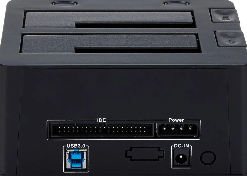 StarTech.com Dual-Bay USB 3.0 to SATA and IDE Hard Drive Docking
