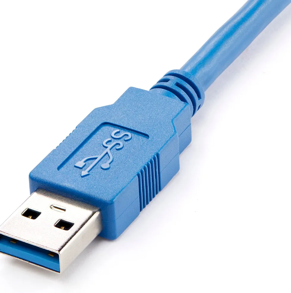 StarTech.com 5 ft Desktop SuperSpeed USB 3.0 Extension Cable - A