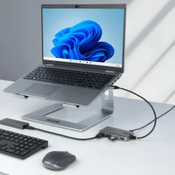 StarTech.com - Hubb - 4 x USB 3.2 Gen 1 + 1 x USB-C + 1 x USB-A