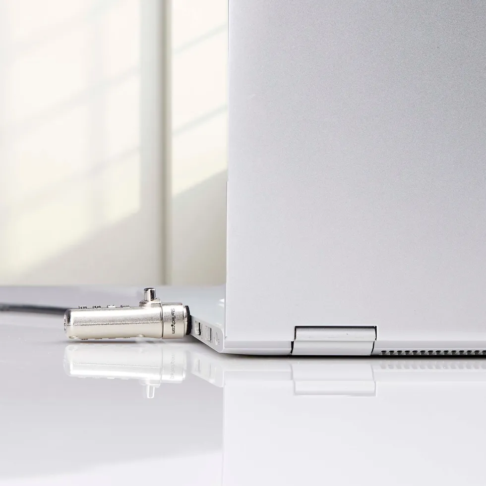 StarTech.com Slim Lock K-Slot Compatible, 6.6ft Combination