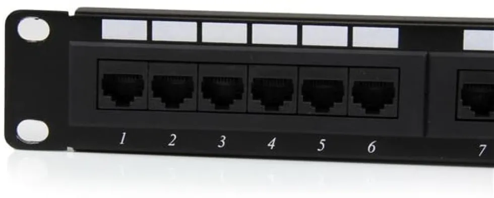 StarTech.com 1U hyllmonterbar Cat 6 110 patchpanel med 24 portar