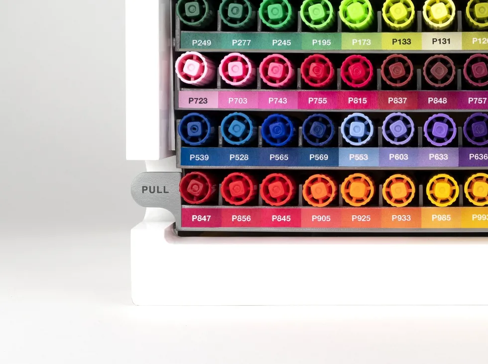 Tombow ABT Dual Brush marker desktop organizer (108)