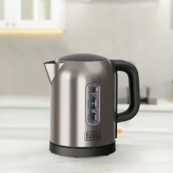 Vattenkokare BLACK&DECKER 2200W stål 1L