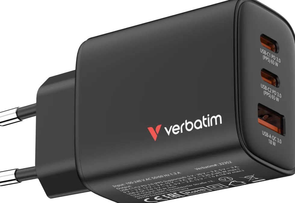 VERBATIM Essentials GaN Charger 65W EU 3-port Black