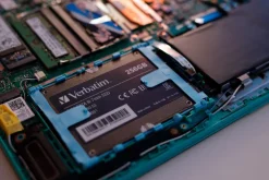 Verbatim Vi550 S3 SSD 2.5” SATA III 7mm 256GB