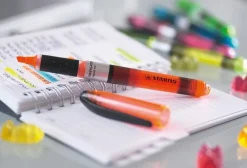 Överstrykningspenna STABILO Nav 1mm blå